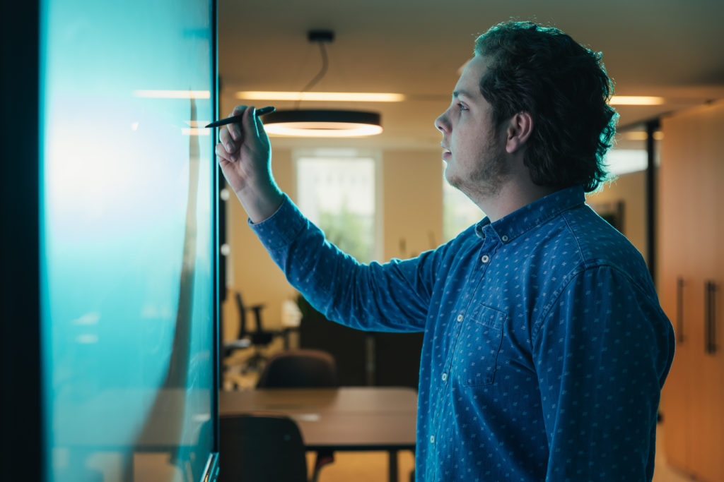 20210715 Axxes 01 KP 045 J9 A2556